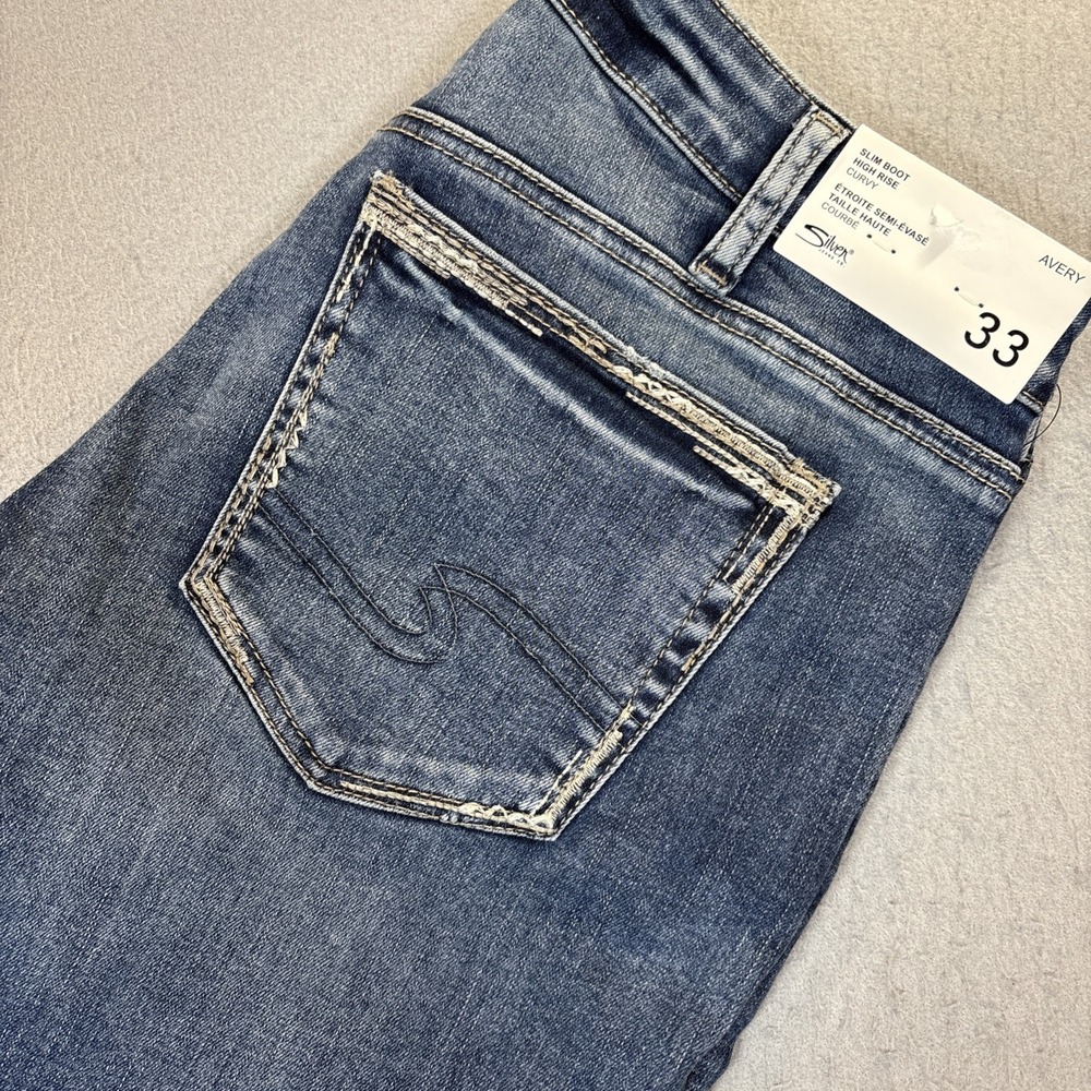 Silver Jeans Co. Avery Slim Boot Jean Womens W33‎ L31 Blue Highrise Curvy NWT